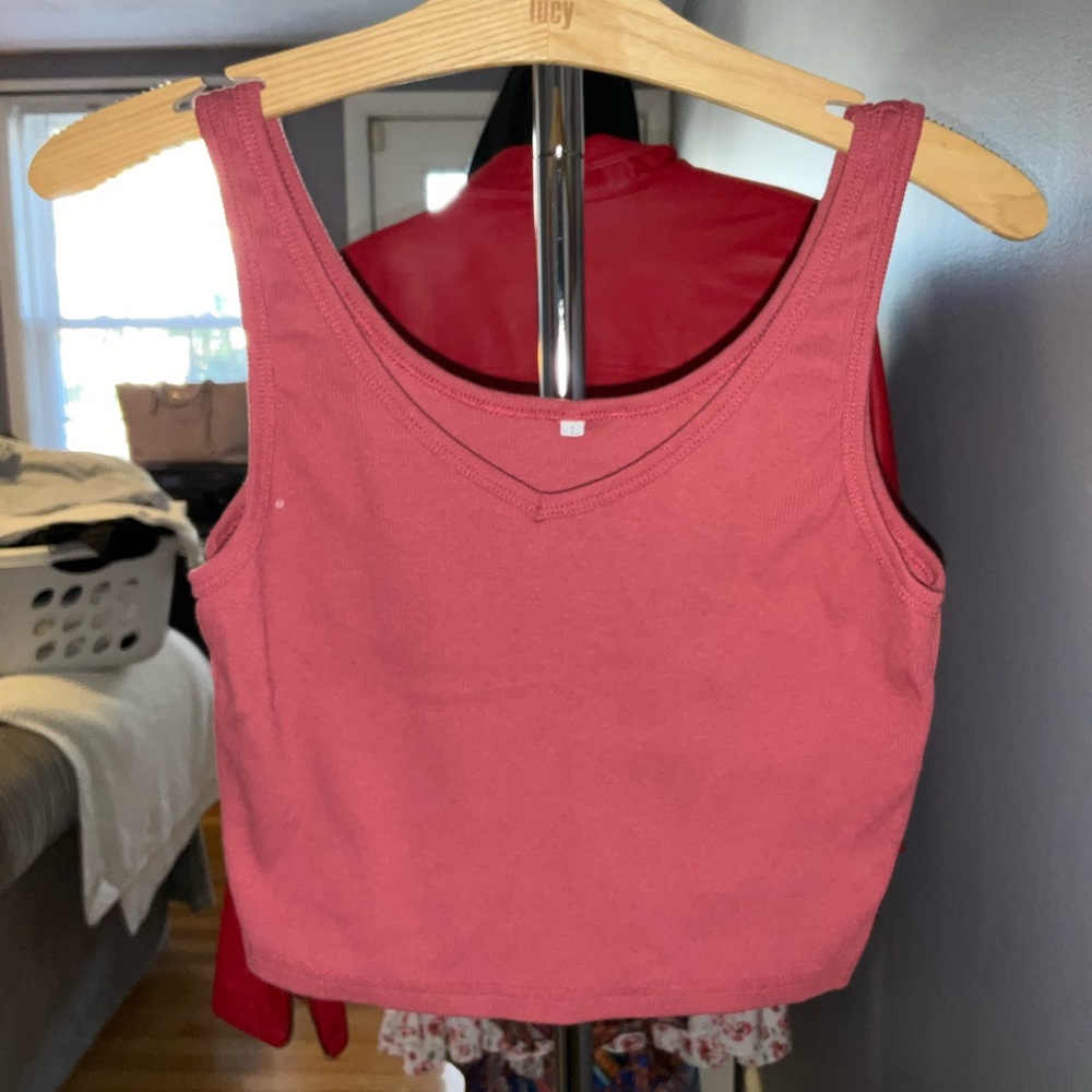 Ribbed crop top